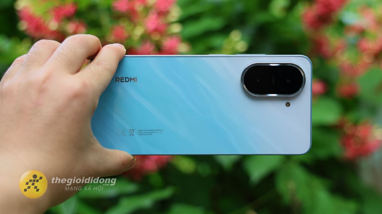 Trên tay Xiaomi Redmi A5: Smartphone dưới 3 triệu với pin 5.000 mAh