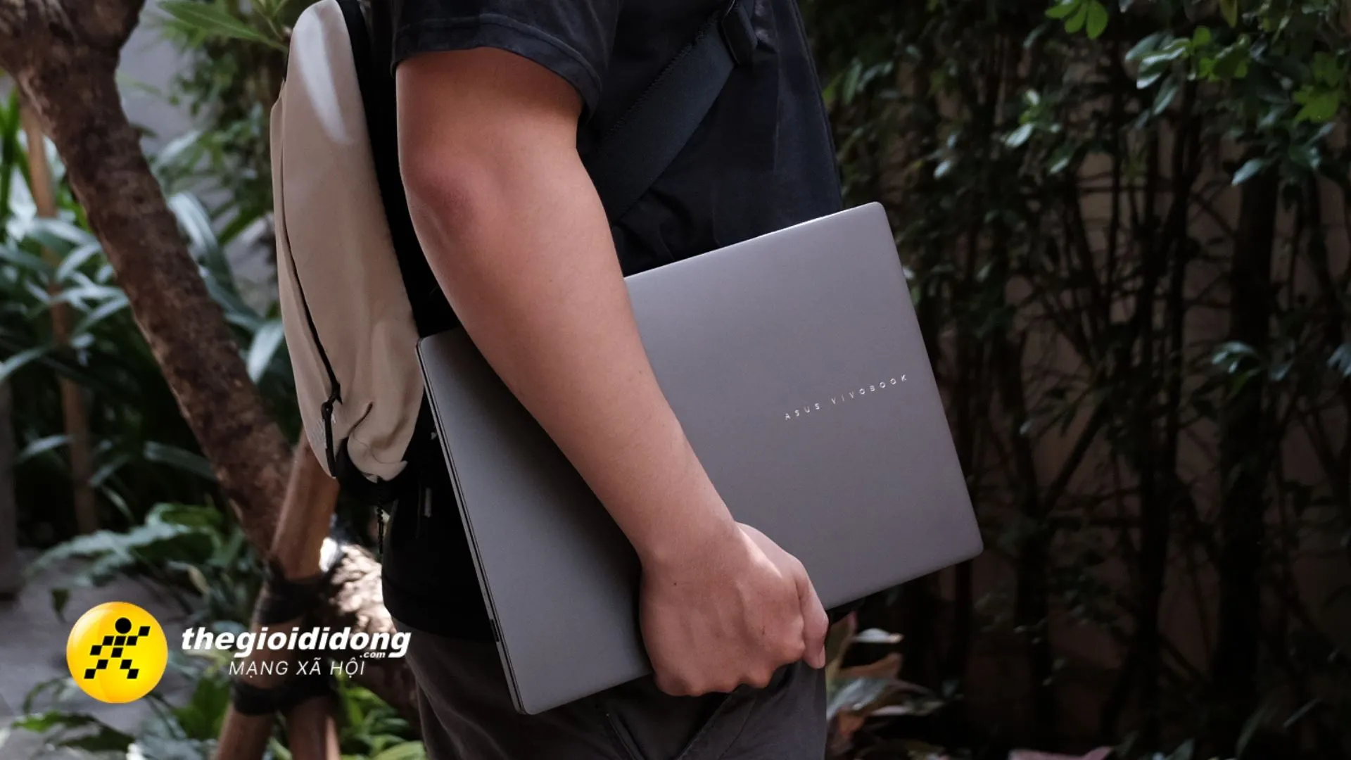 ASUS Vivobook S14/S16: Mỏng nhẹ, mạnh mẽ và AI tiện ích cho học tập, làm việc