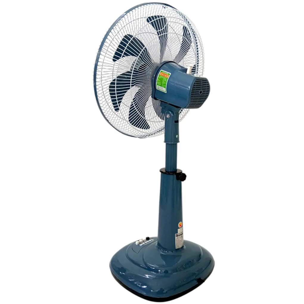 Quạt lửng Yanfan L828